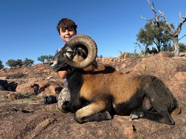 Hollow Point Outfitters exotics hunt 27