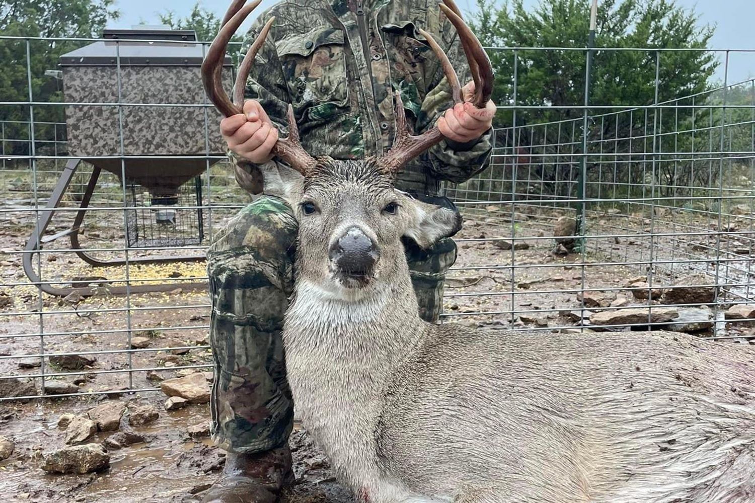 Hollow Point Outfitters whitetail hunt 30